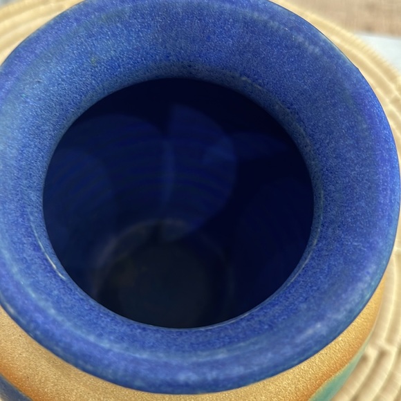 🌵Vintage Pottery Vase- signed🌵 - Picture 7 of 8